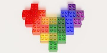 Reinforcement Learning: Learning by Trial and Reward