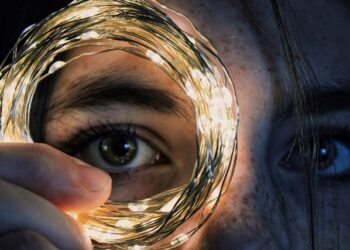 The Machinery of Thought: How Centuries of Invention Led to Artificial Intelligence