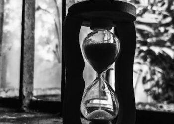 Why Predictive AI Cannot Plan and Why Stability AI Can