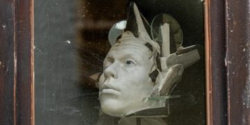 The Machinery of Thought: How Centuries of Invention Led to Artificial Intelligence