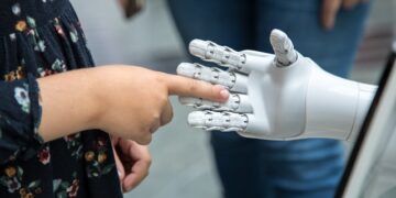 Robotics and the Dream of Mechanical Mind