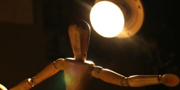 The Machinery of Thought: How Centuries of Invention Led to Artificial Intelligence